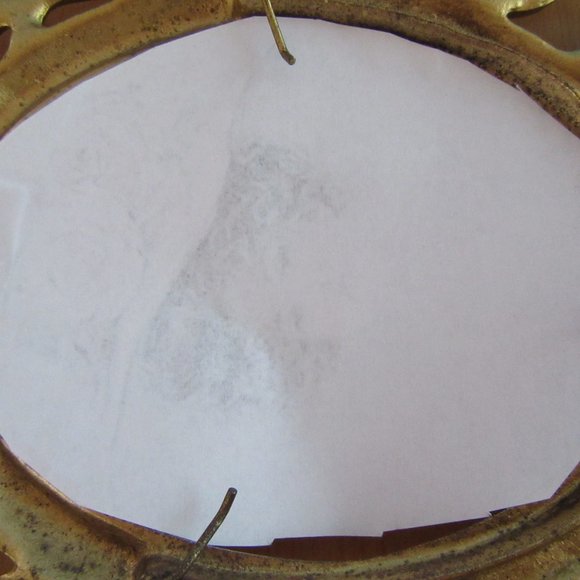 Vintage gold scrolled metal Art Nouveau reproduction picture frames - set of 2 - Picture 8 of 9